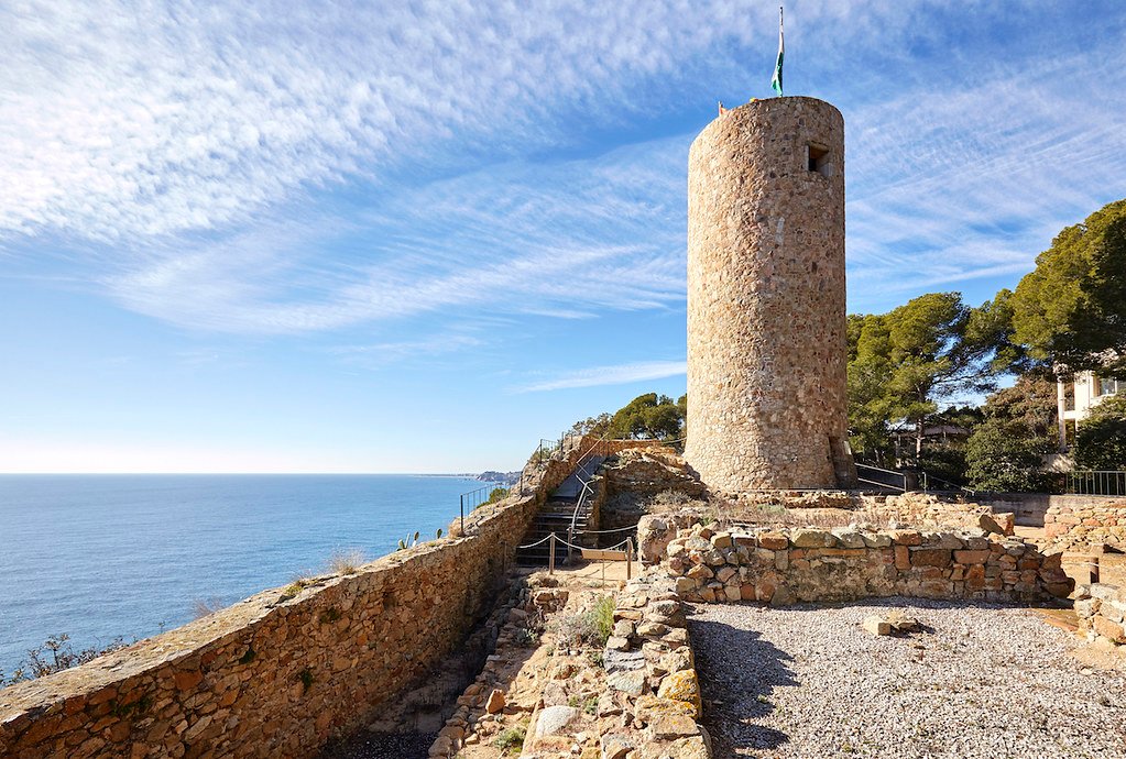 Torre del Castell de Sant Joan en Lloret de Mar