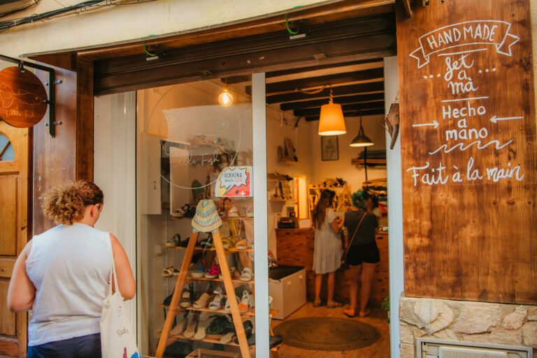 Tienda de artesanía en Lloret de Mar